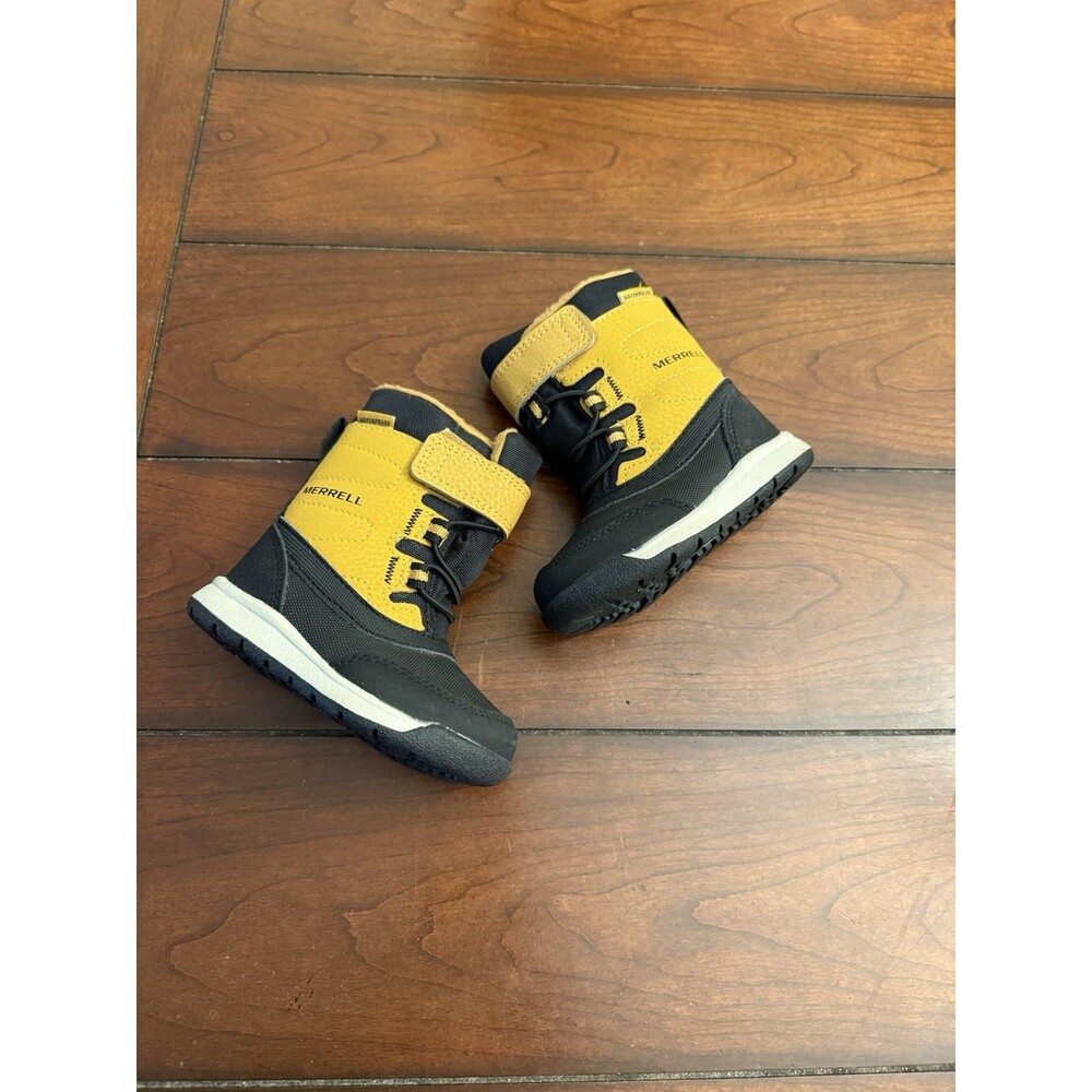 NWOB Merrell Little Kids Unisex Yellow Black Snow Storm Waterproof Boot Size‎ 4M